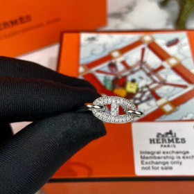 2020 Hermes Chain 18K Platinum Diamond Ring
